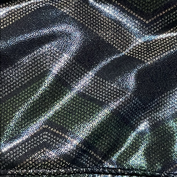 EleVen By Venus Williams Disco Chevron Sports Bra Size Large - Picture 5 of 9